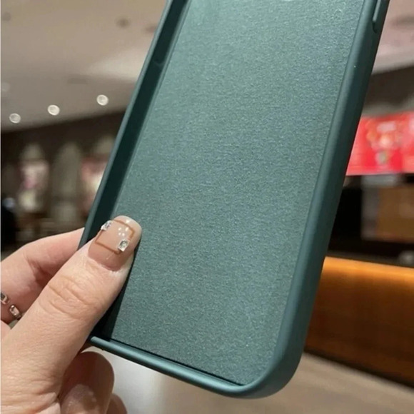 ⚠️Clearance💚iPhone 11/Pro/Pro Max Solid Dark Green Phone Case - Picture 5 of 7